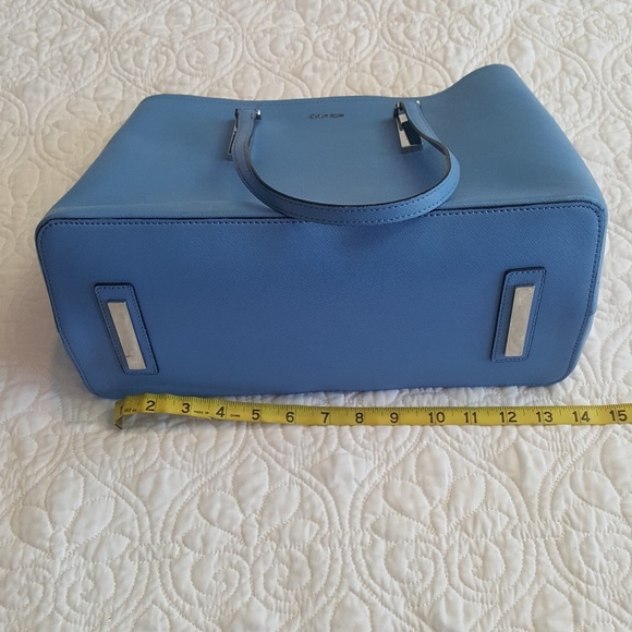 Blue Saffiano Leather Tote - Picture 2 of 7